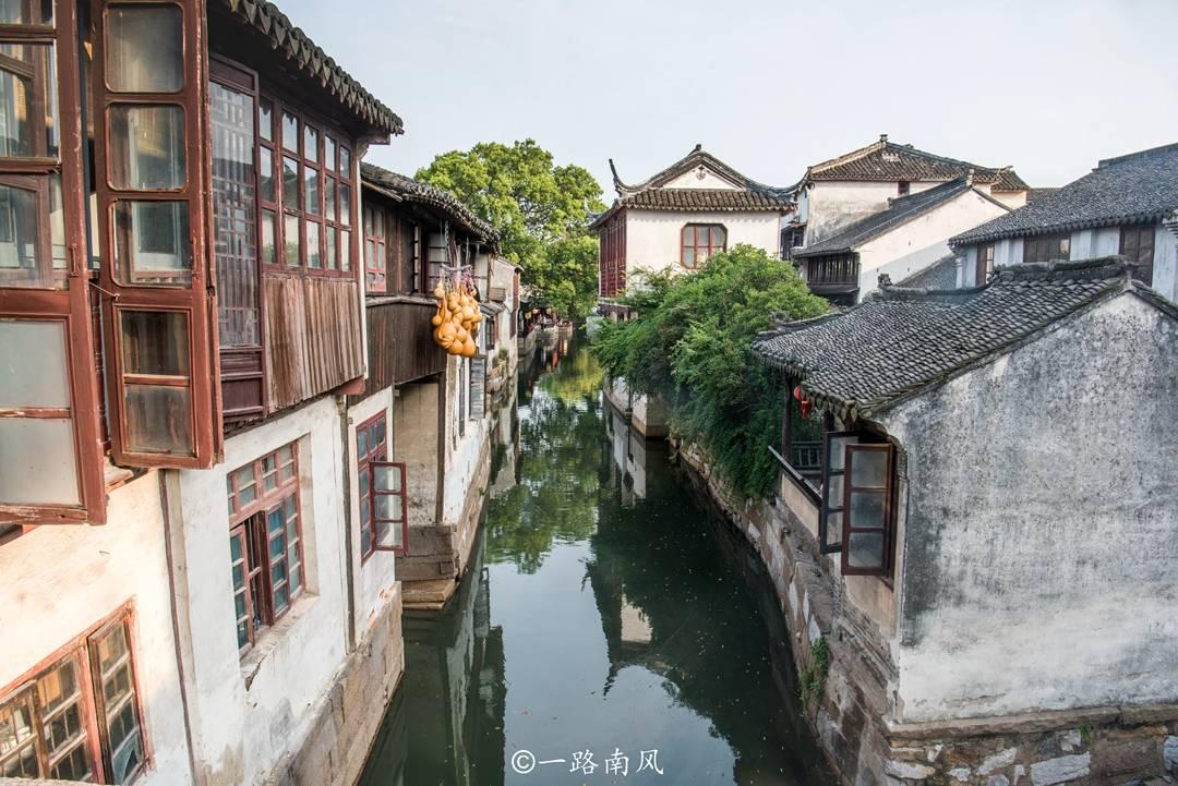 15万以下的新能源SUV,我只看领克VS比亚迪